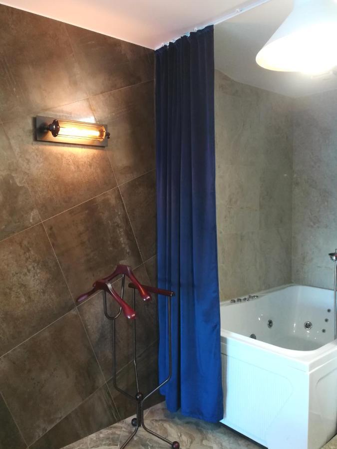 JACUZZI New LOFT ApartComplex Kaskad, Минск - центр города Екстериор снимка