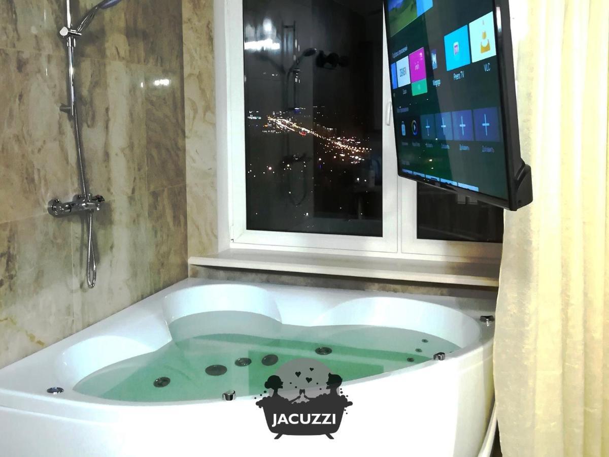JACUZZI New LOFT ApartComplex Kaskad, Минск - центр города Екстериор снимка